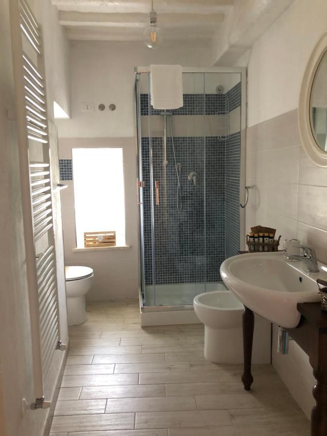 Le Dame Del Borgo Apartment Sassetta Bagian luar foto