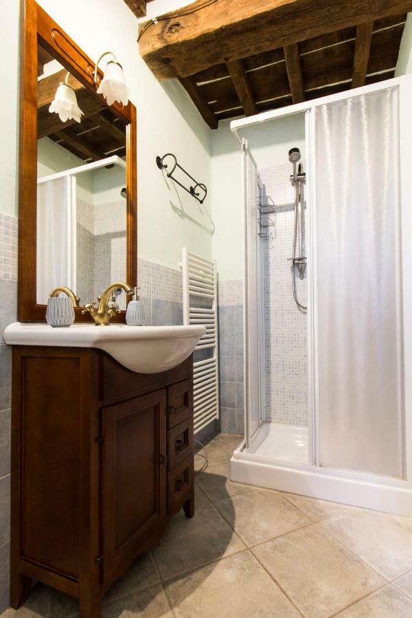 Le Dame Del Borgo Apartment Sassetta Bagian luar foto