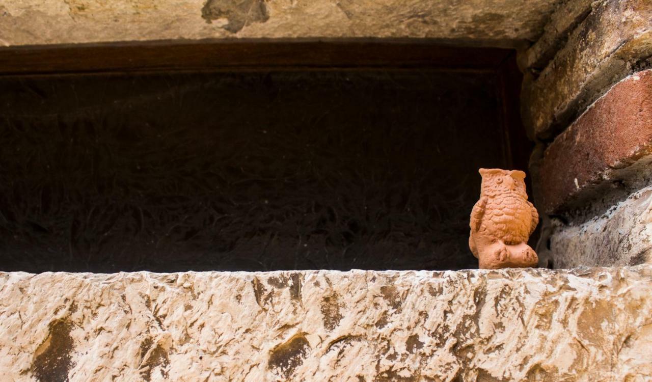 Le Dame Del Borgo Apartment Sassetta Bagian luar foto