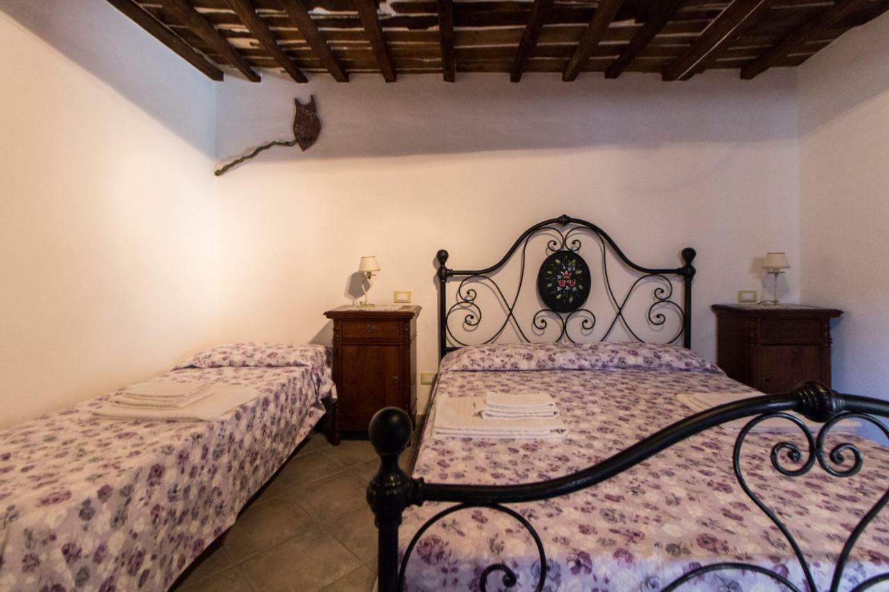 Le Dame Del Borgo Apartment Sassetta Bagian luar foto